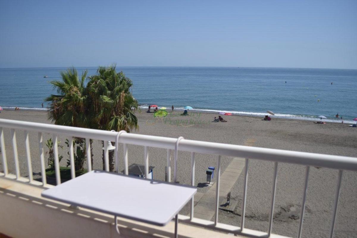 Algarrobo Costa Primera Linea De Playa Duplex Εξωτερικό φωτογραφία